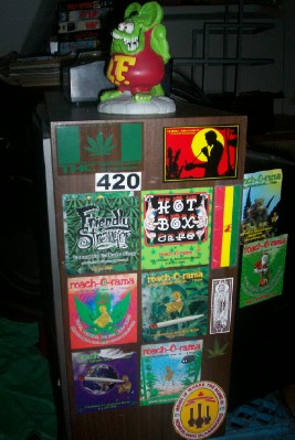 You know you're a stoner when the side of your tv looks like this.