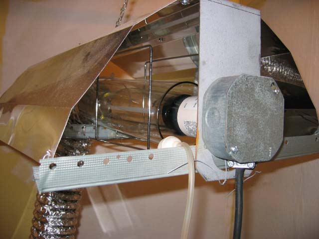 A closeup of my cooltube setup