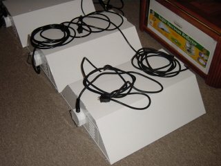 4-1000 watt dual spectrum canopies. Each has 1 400w MH and 1 600w HPS